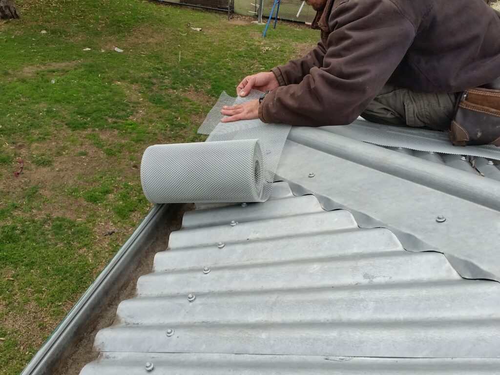installing gutter guard mesh